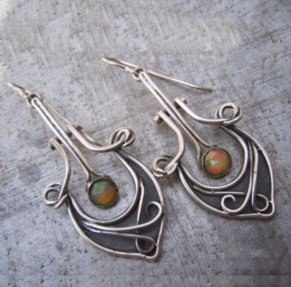 Vintage Handmade Earring