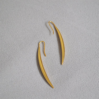 Beautiful Gold Earring with Unique Style