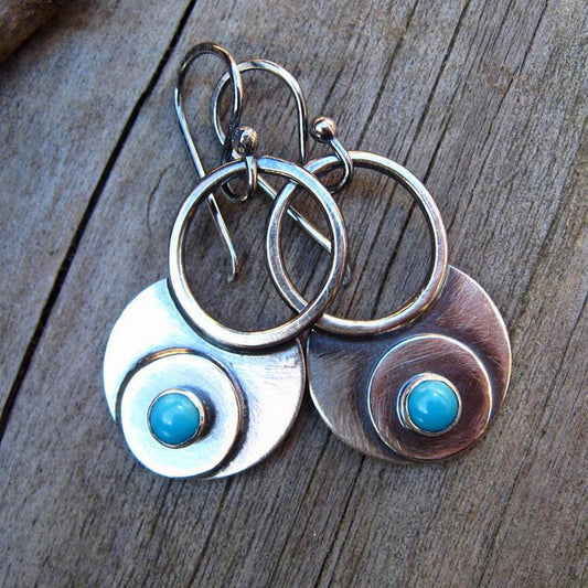 Charming Earring for Any Occasion