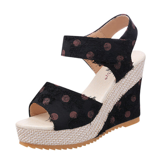 Beautifully Crafted Orthopedic Sandals