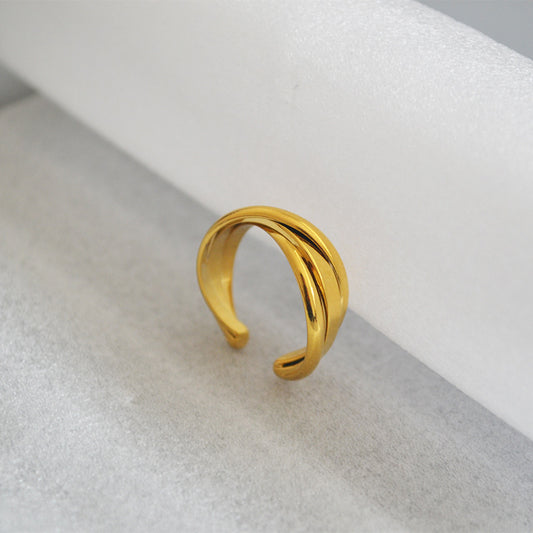 Charming Gold Ring for Any Occasion