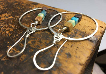 Charming Silver Earring for Any Occasion