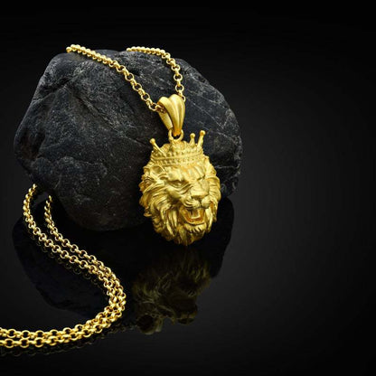 Romantic Gold Necklace for Special Moments