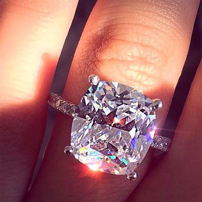 Classic Ring with Timeless Appeal