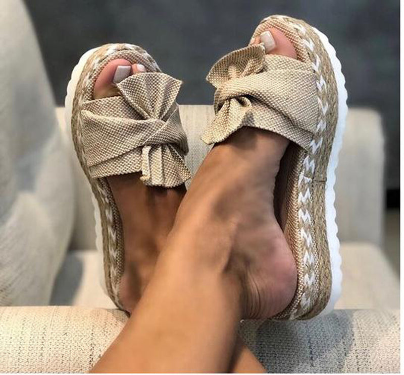 Chic Orthopedic Sandals with Unique Design