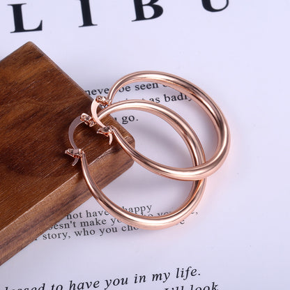 Classic Earring with Timeless Appeal