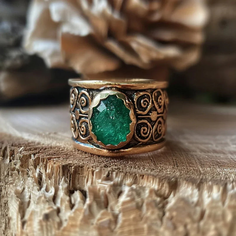 Stunning Gold Ring for Daily Wear