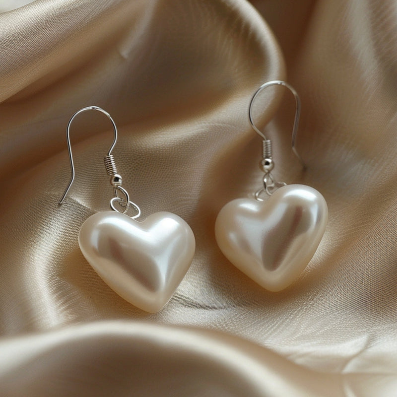 Classic Pearl Earring with Timeless Appeal