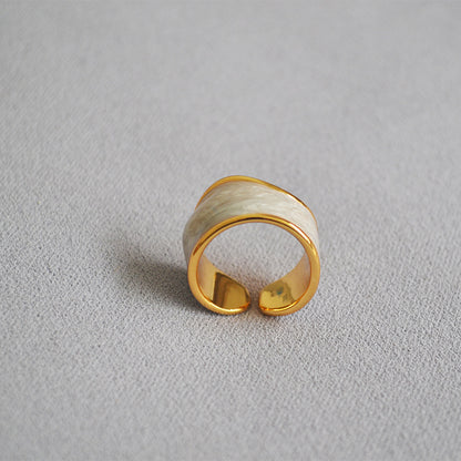 Beautiful Pearl Ring with Unique Style