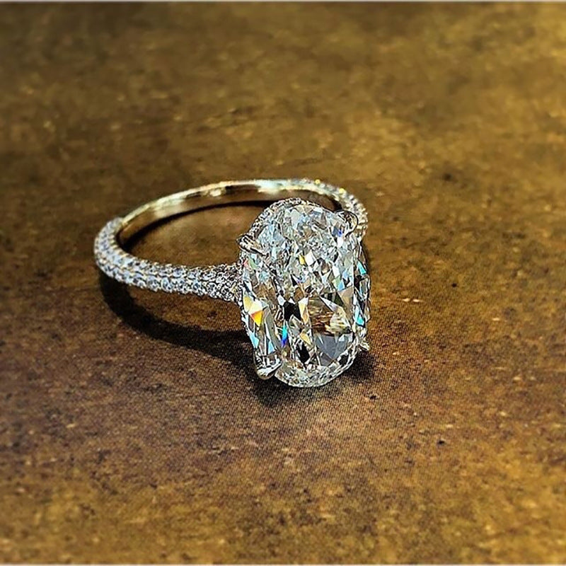 Classic Ring with Timeless Appeal