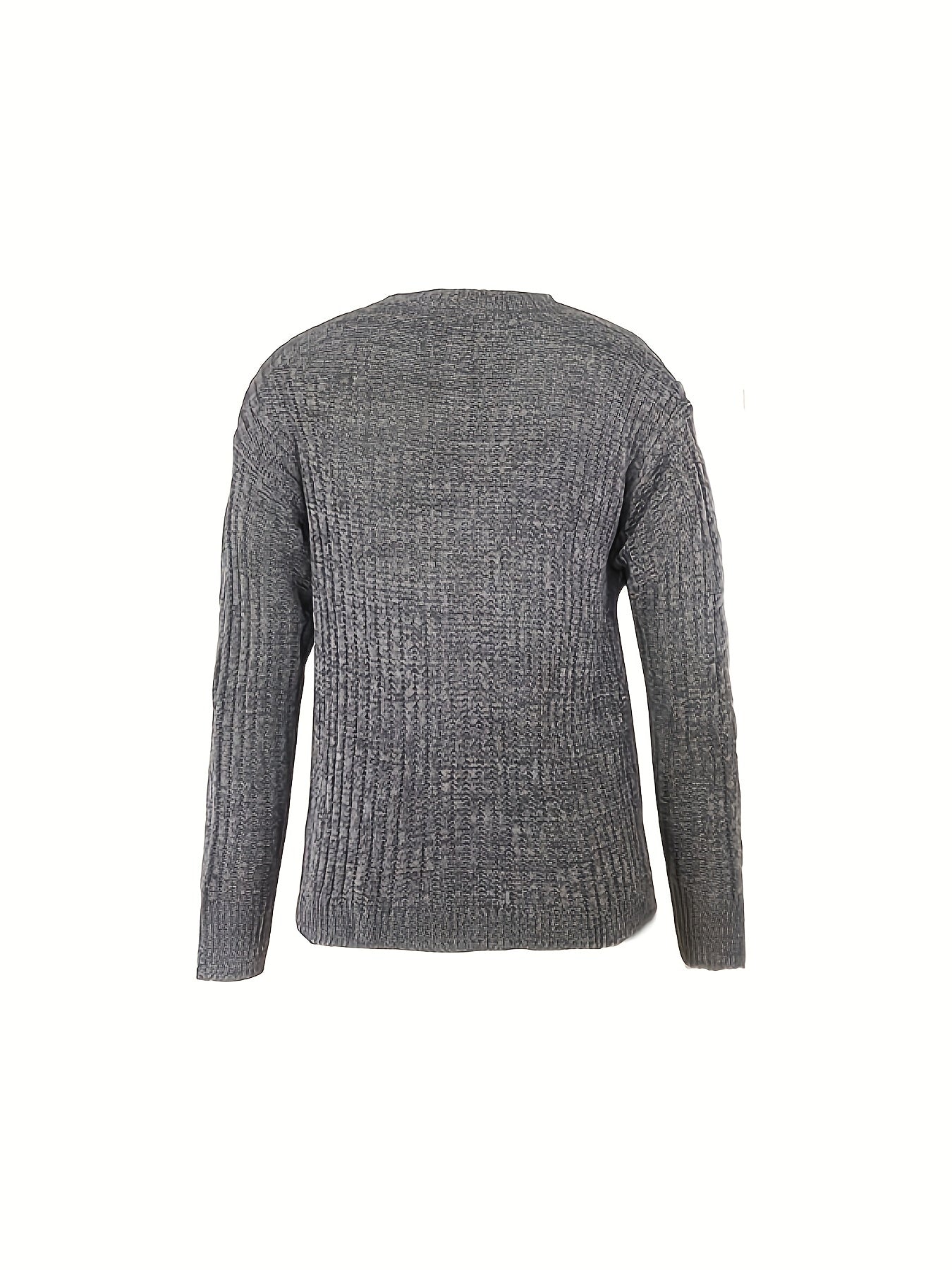 JO | Modern and versatile winter sweater
