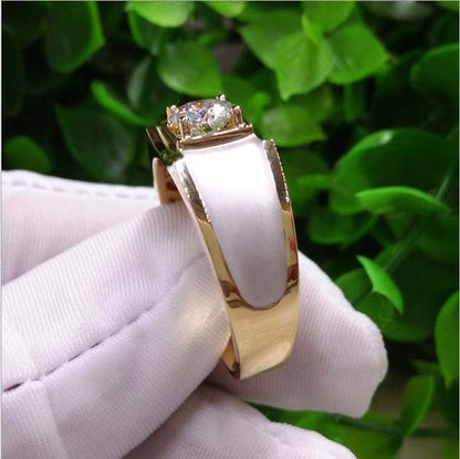 Romantic Gold Ring for Special Moments