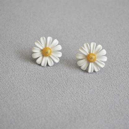 Vintage Handmade Silver Earring