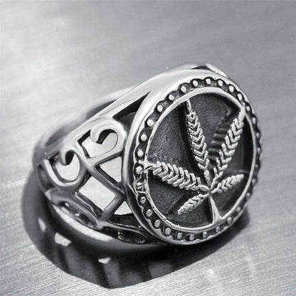 Beautiful Silver Ring with Unique Style