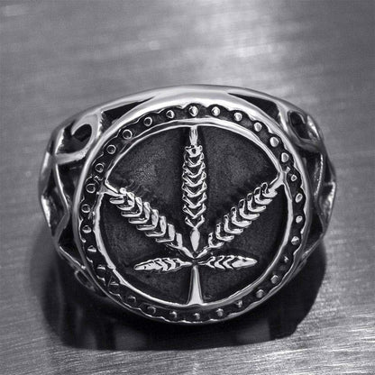Beautiful Silver Ring with Unique Style