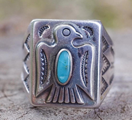 Classic Ring with Timeless Appeal
