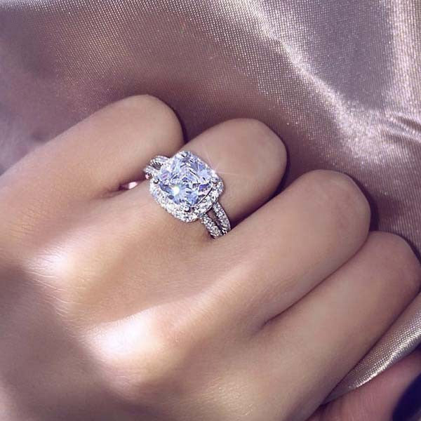Beautiful Ring with Unique Style
