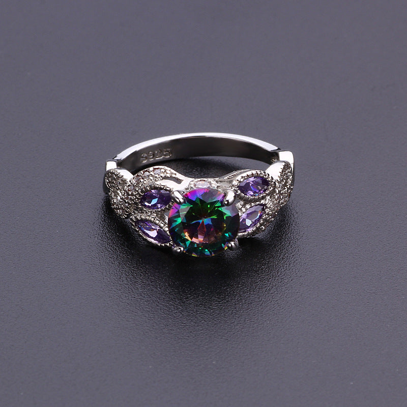 Classic Silver Ring with Timeless Appeal