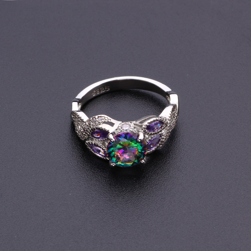 Classic Silver Ring with Timeless Appeal