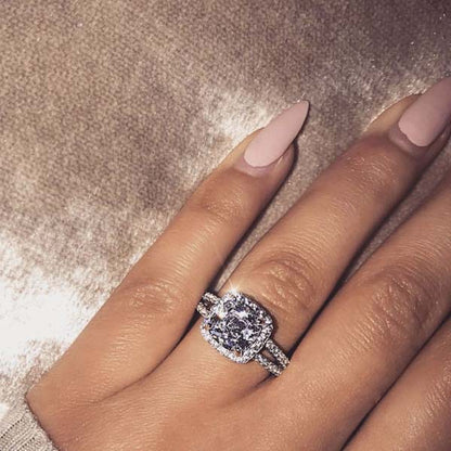 Beautiful Ring with Unique Style