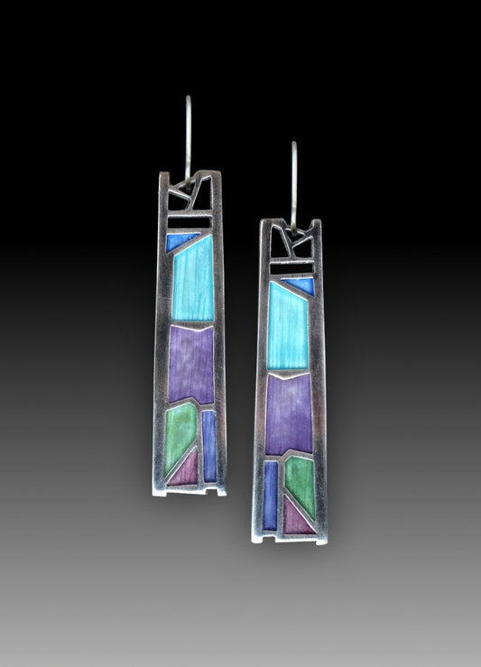 Classic Earring with Timeless Appeal