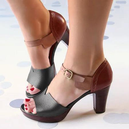 Chic Orthopedic Sandals with Unique Design