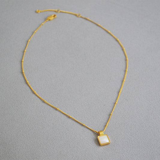 Elegant Gold Necklace for Every Occasion