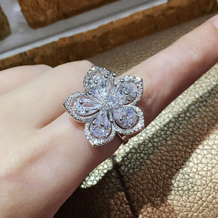 Beautiful Bracelet with Unique Style