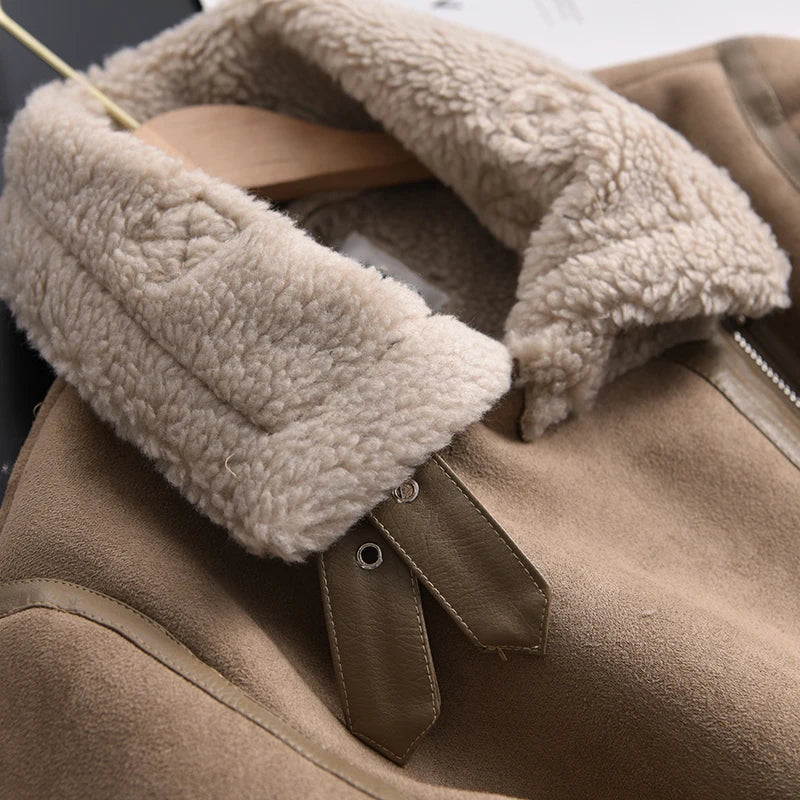 JO | Modern and versatile winter coat