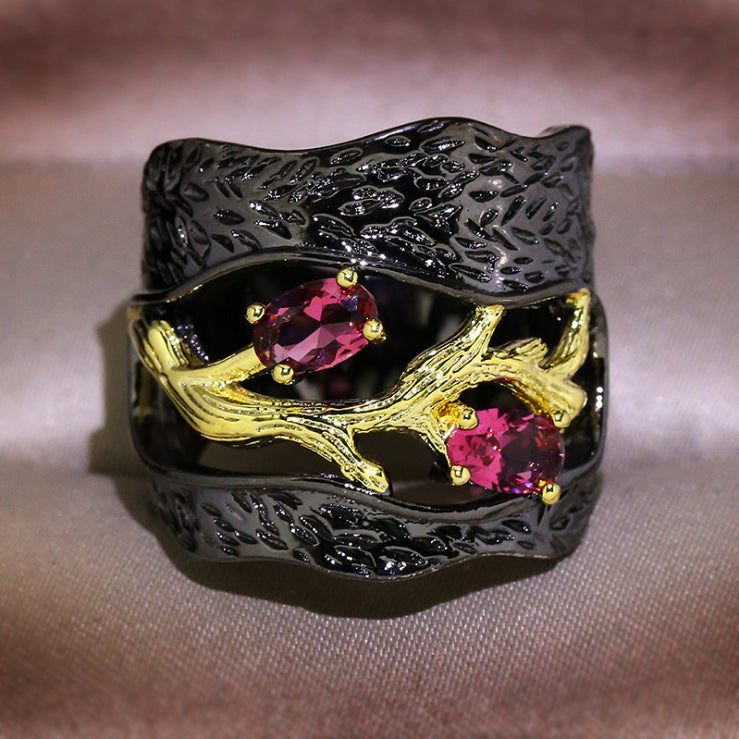 Beautiful Gold Ring with Unique Style