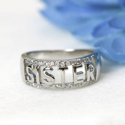 Romantic Gold Ring for Special Moments