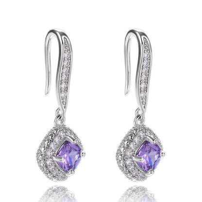 Charming Earring for Any Occasion