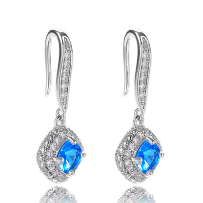 Charming Earring for Any Occasion