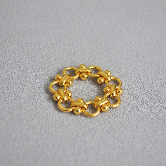 Charming Gold Bracelet for Any Occasion