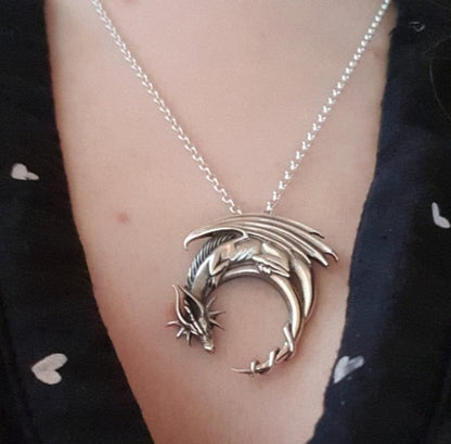 Romantic Necklace for Special Moments