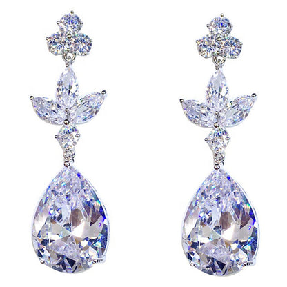 Romantic Silver Earring for Special Moments
