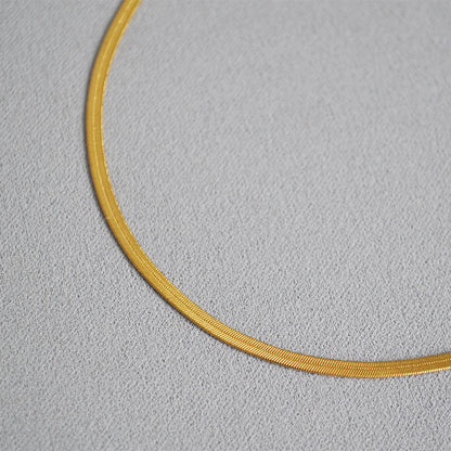 Beautiful Gold Necklace with Unique Style
