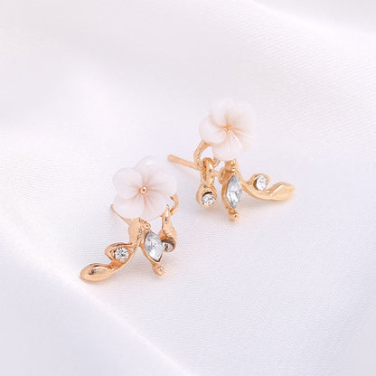 Romantic Earring for Special Moments