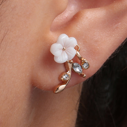 Romantic Earring for Special Moments