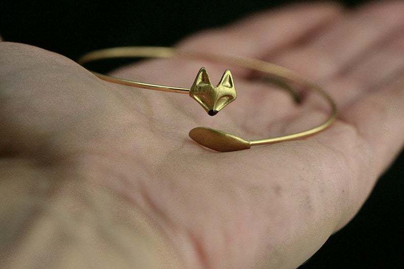 Charming Bracelet for Any Occasion