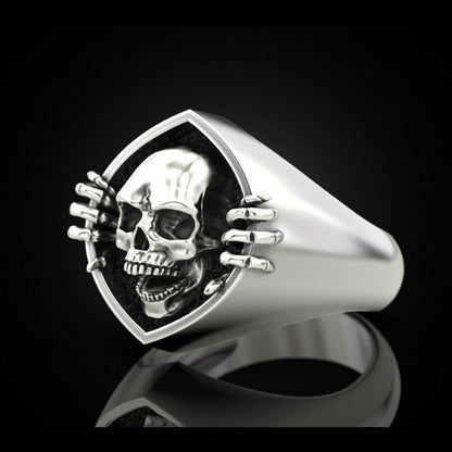 Classic Ring with Timeless Appeal