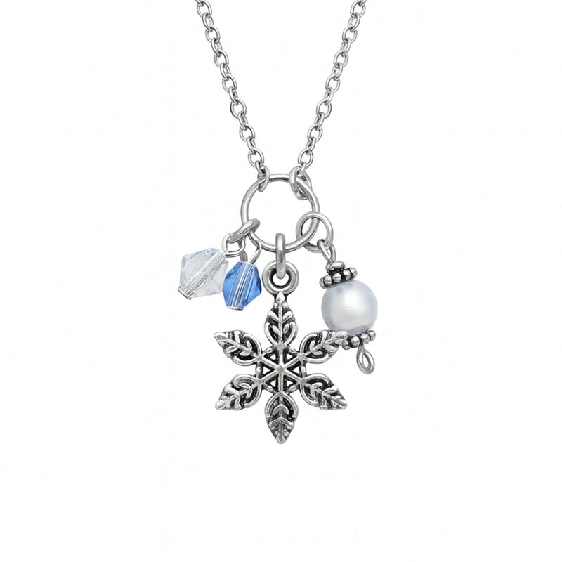 Romantic Silver Necklace for Special Moments