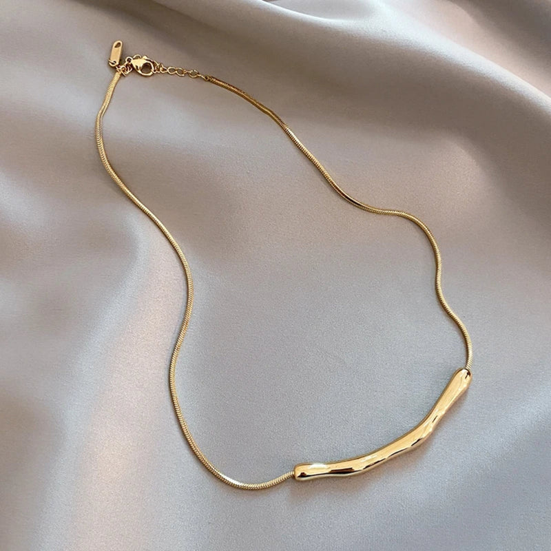 Classic Gold Necklace with Timeless Appeal