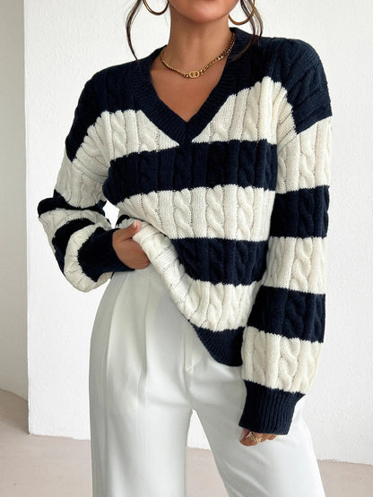 JO | Striped knitted sweater