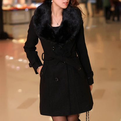 JO | Luxurious fur coat for the discerning lady