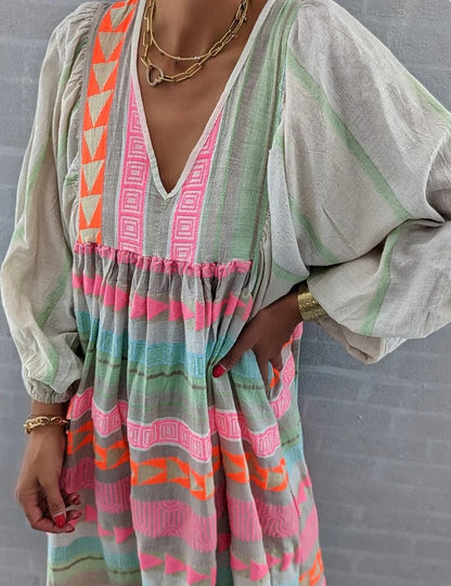 KS | Long-sleeved maxi dress with V-neckline