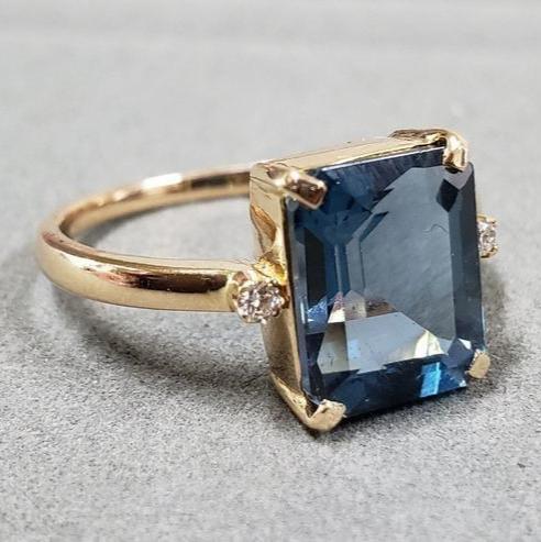 Stunning Ring for Daily Wear