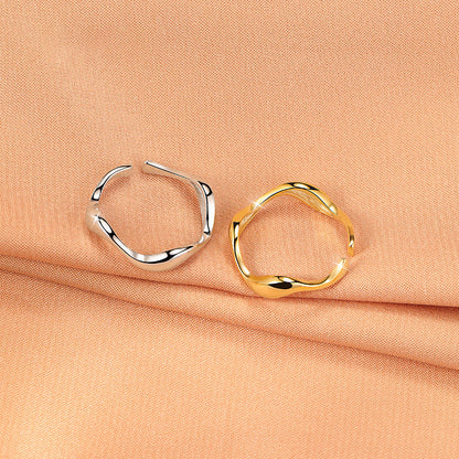 Romantic Gold Ring for Special Moments