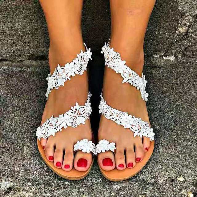 KS | Elegant lace sandals