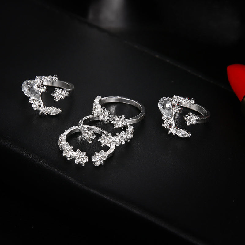 Beautiful Set with Unique Style